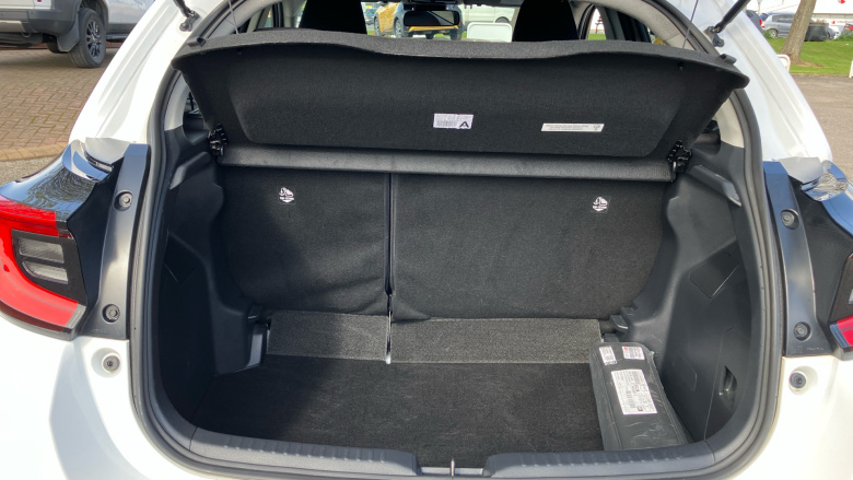 Toyota Yaris 1.5 Hybrid Design 5dr CVT Hybrid Hatchback